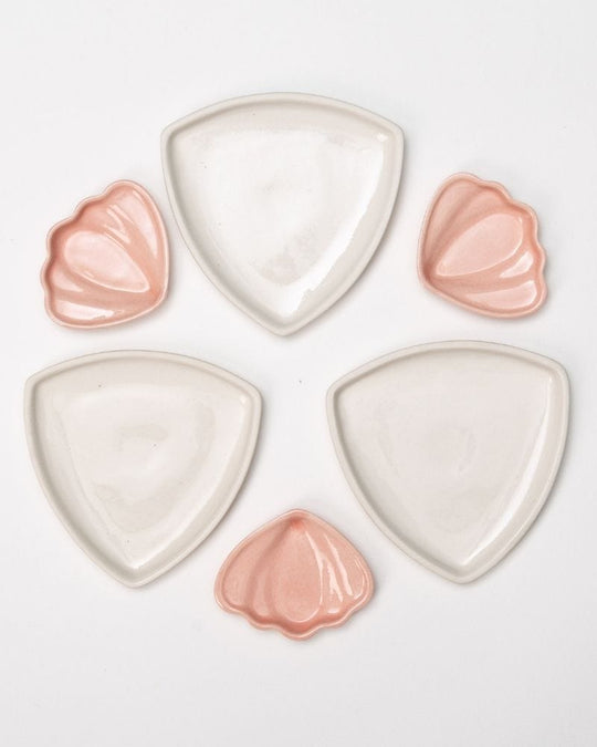 Trinity Table Setting by Ware Innovations