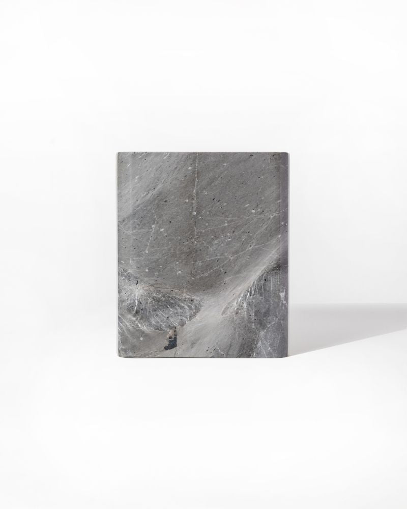 022 Stormrest Claude Vase