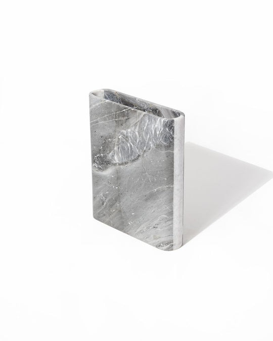 027 Blizarra Claude Vase