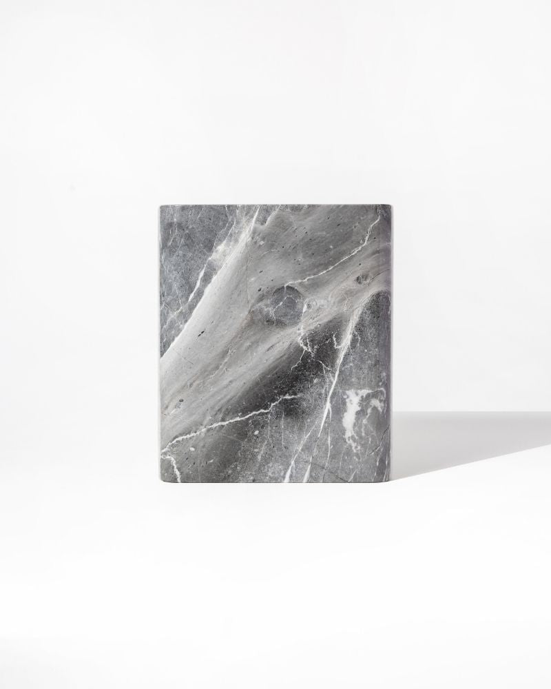 031 Stormrest Claude Vase