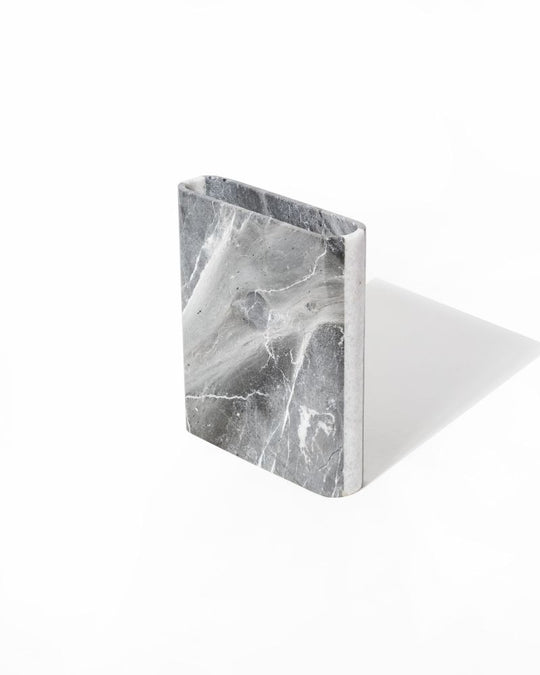 031 Stormrest Claude Vase