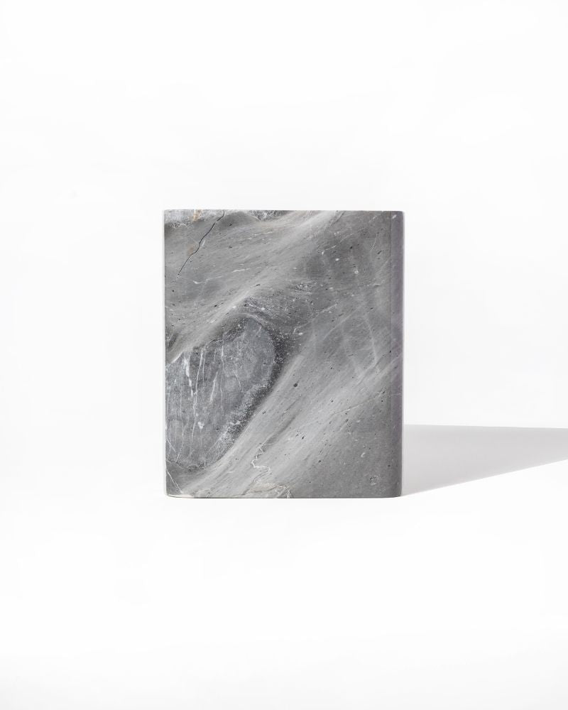 035 Stormrest Claude Vase