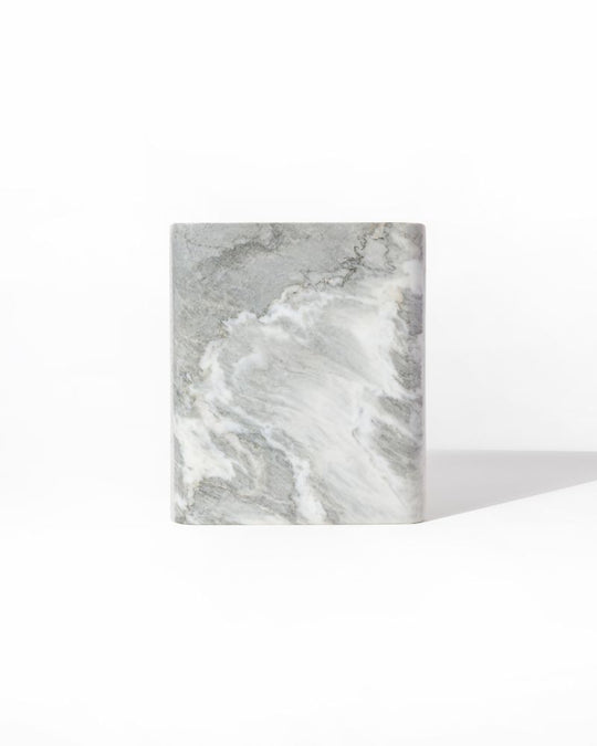 050 Frostveil Claude vase