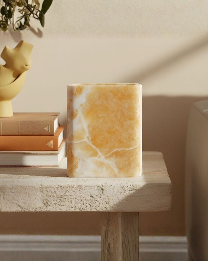 064 Solara Claude vase