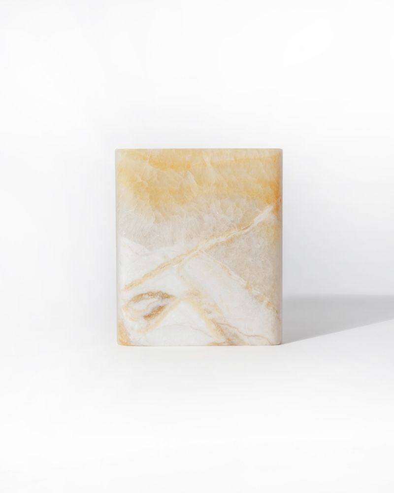 056 Flareon Claude vase