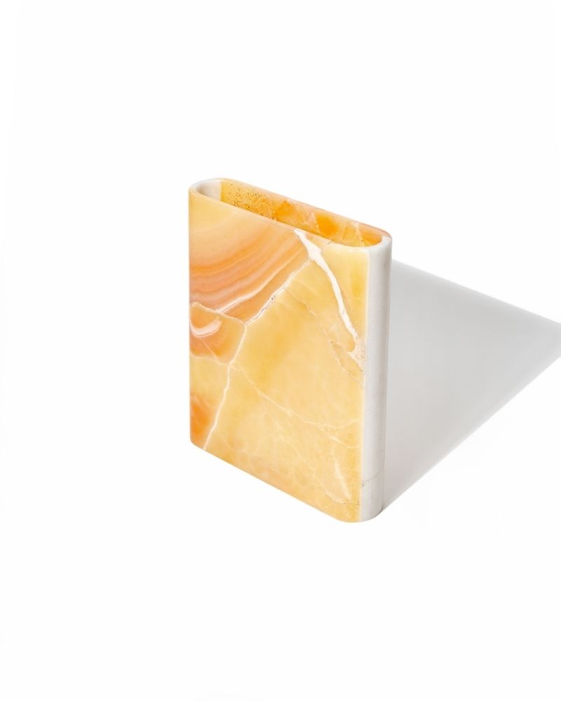 077 Canyora Claude vase