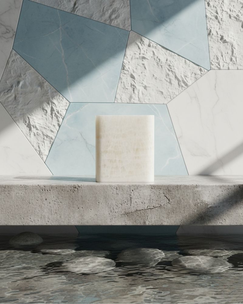 109 Polara Claude Vase