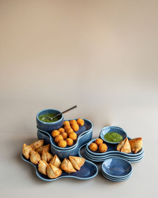 The Two-Tier Samosa-Vada Set