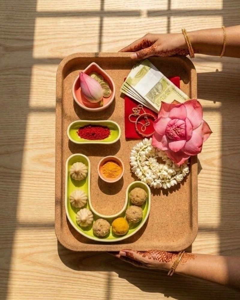Morya Table Setting (4 Pieces)