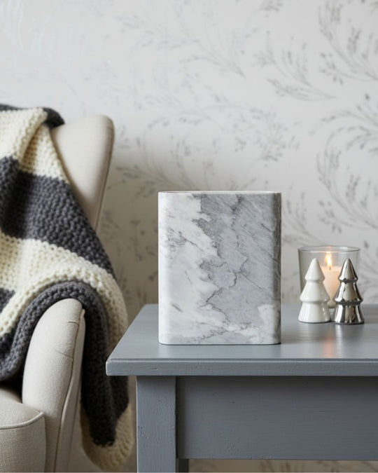 102 Frostveil Claude vase