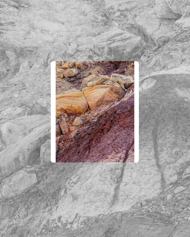 088 Petralis Claude Vase