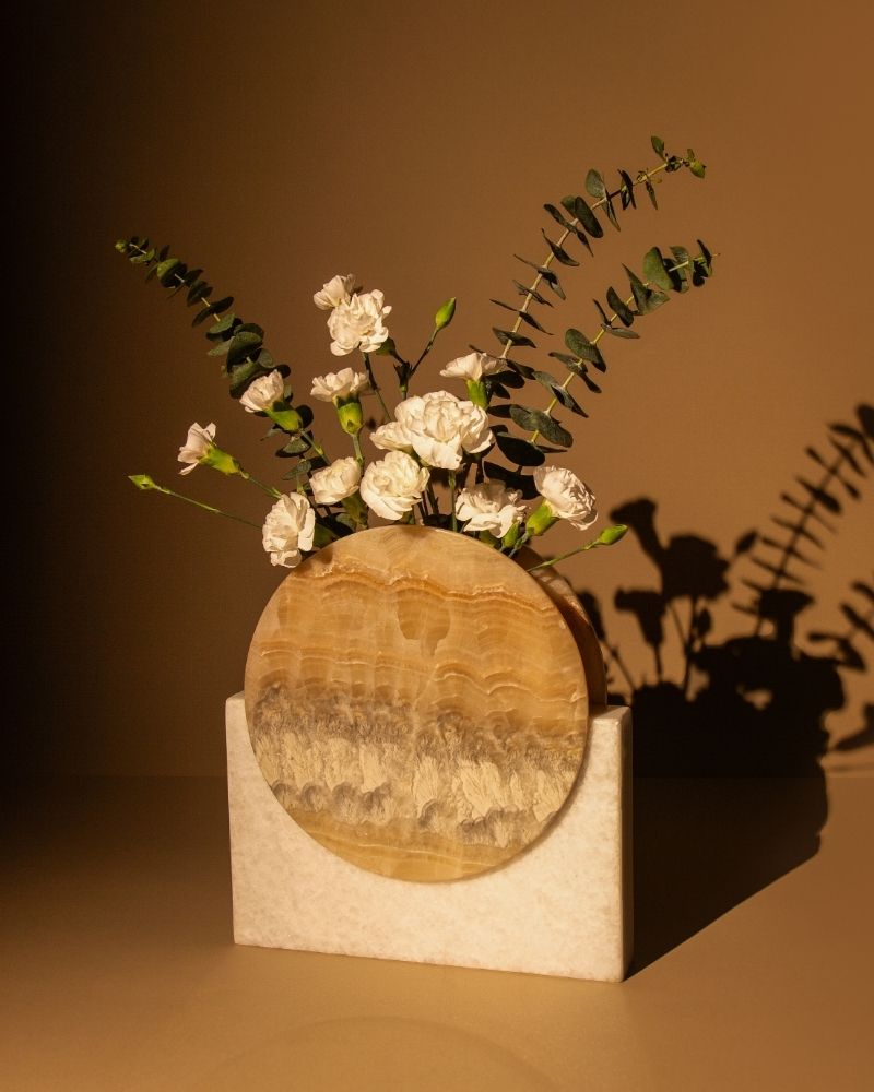 Small Sunrise Marble Vase Caramel Onyx