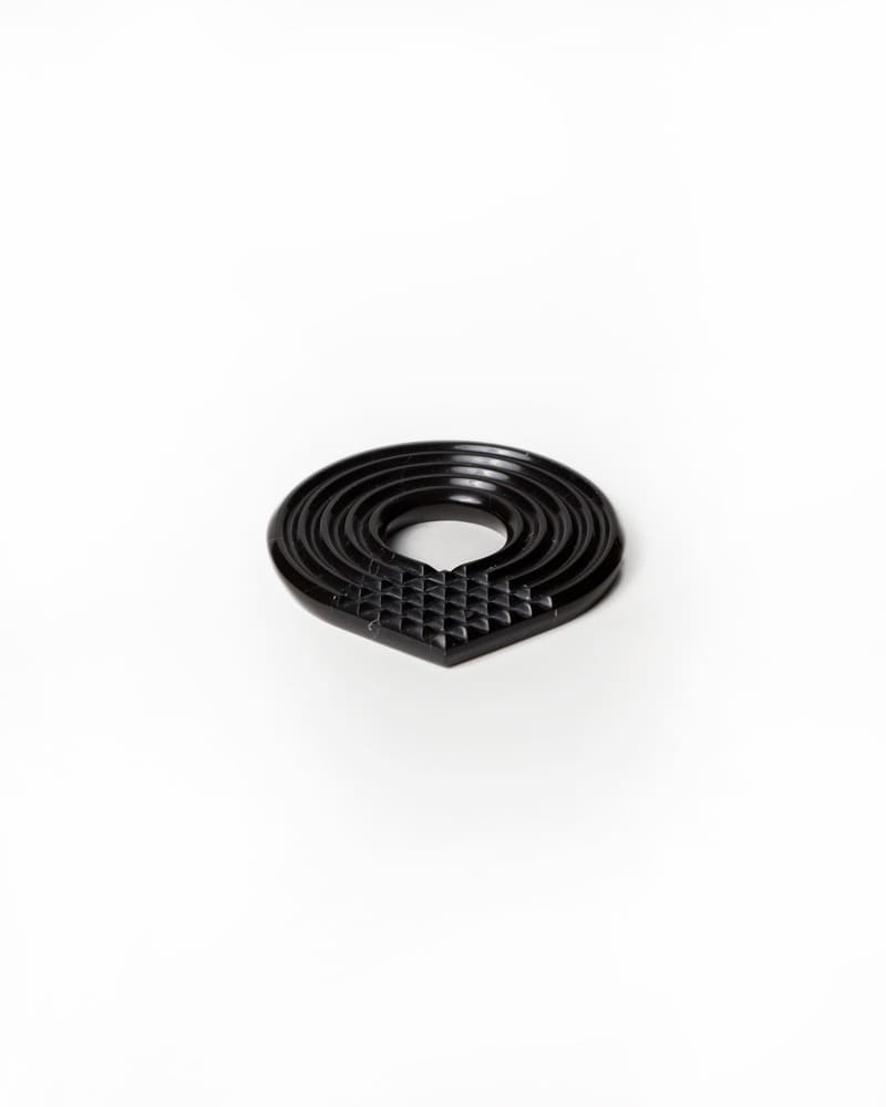 Aura Trivet  Black