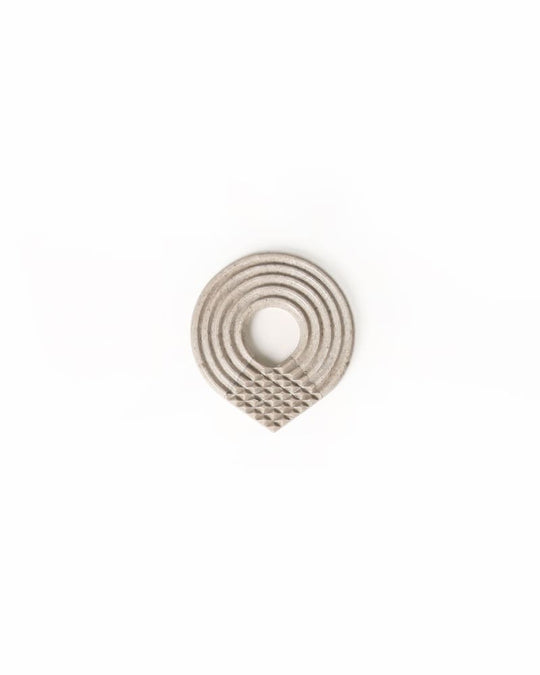 Aura Trivet Grey