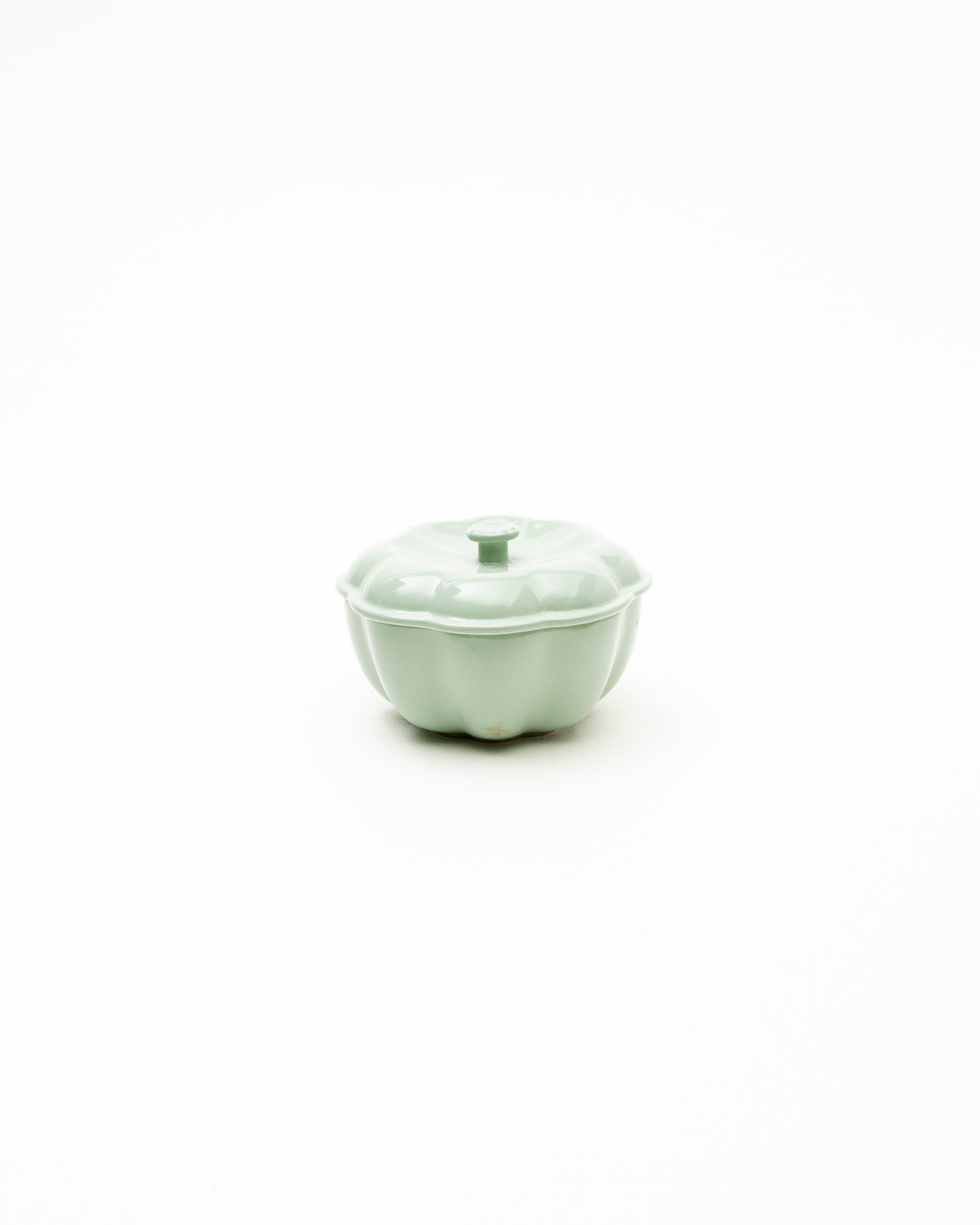 Baby Margo Serving bowl with lid Tea Green