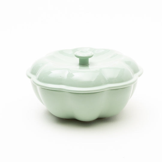 Margaret Serving bowl with lid Tea Green