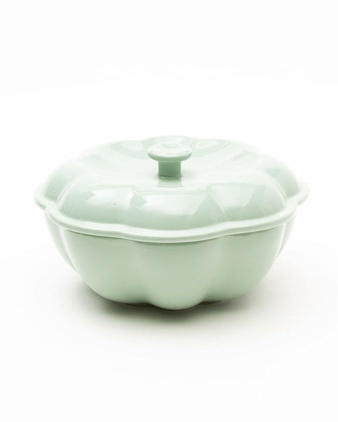 Margaret Serving bowl with lid Tea Green