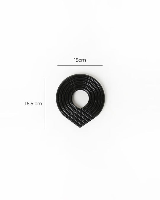 Aura Trivet  Black