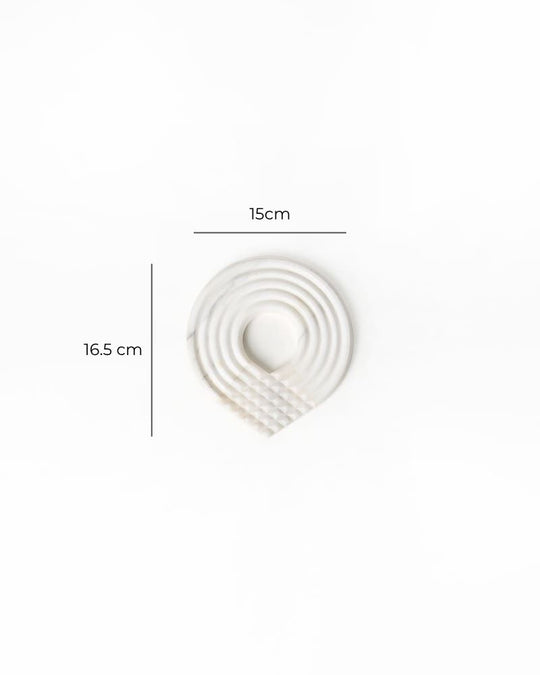 Aura Trivet White