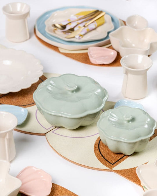 Countryside Flora Dinner Spread (54 pieces)