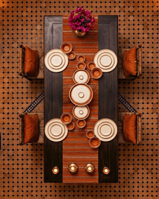 Lunar Dinner Spread Warm Brown (26 Pieces)