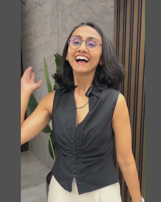 Gupshup Garam Chai Breakfast Set (11 pieces)