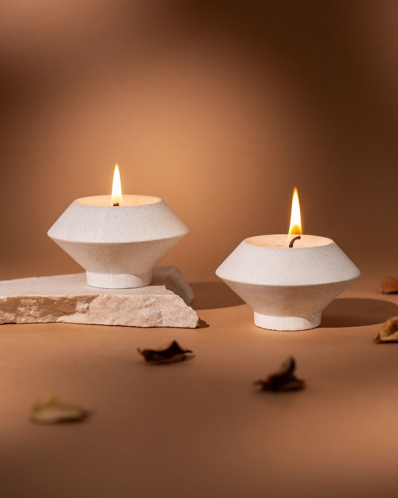 Skive Diya (Set of 2) White