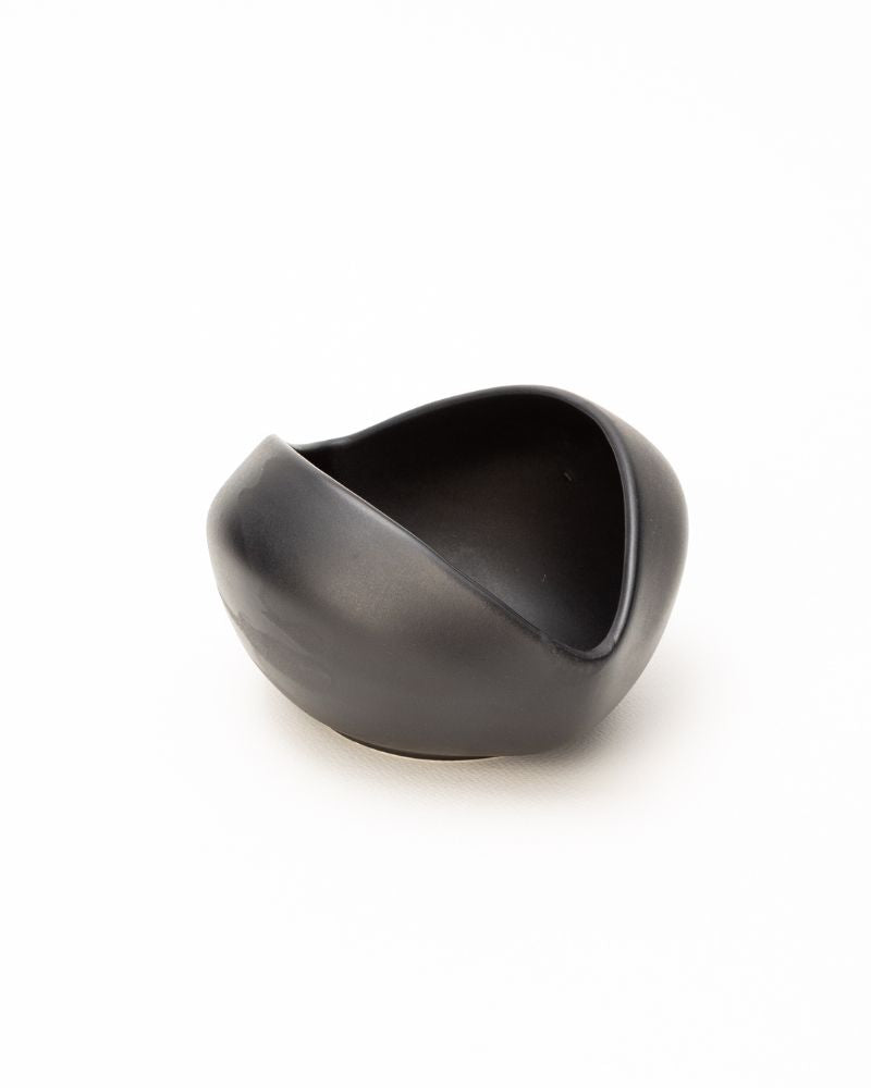 Small Whirl 730ml Bowl Matt Black