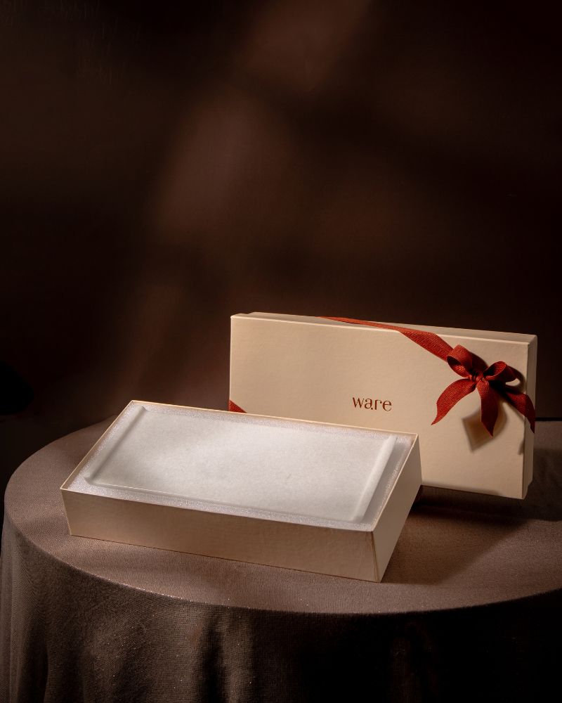 Small Lush White Onyx Marble Tray - Gift Set