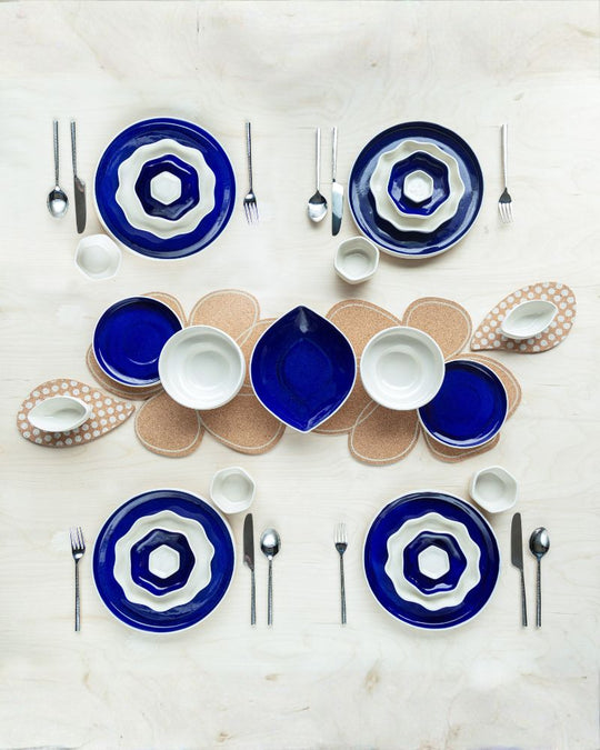 Starry Night Dinner Spread (31 pieces)