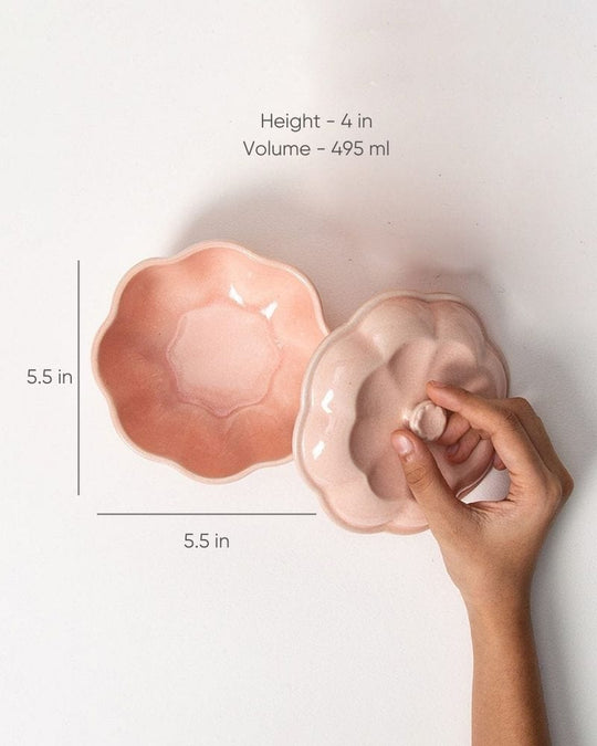 Ware Innovations Serving Bowls Blush / 14 x 14 x 7 cm / 5.3 x 5.3 x 3 in Baby Margo Serving Bowl with Lid Blush