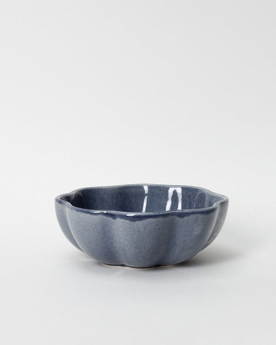 Ware Innovations Serving Bowls Stormy Blue / 19 x 19 x 7.5 cm / 7.5 x 7.5 x 3 in Margaret Bowl Stormy Blue