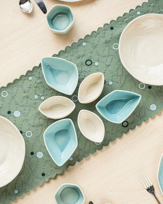 Ware Innovations Table Settings Trikona Table Setting Aqua (6 Pieces)